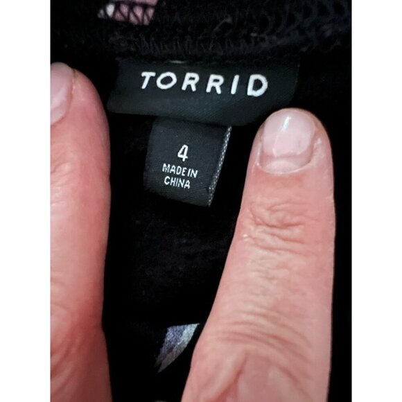 TORRID lightning bolt colorful black crewneck sweatshirt sz 4(4X) California - Picture 3 of 6